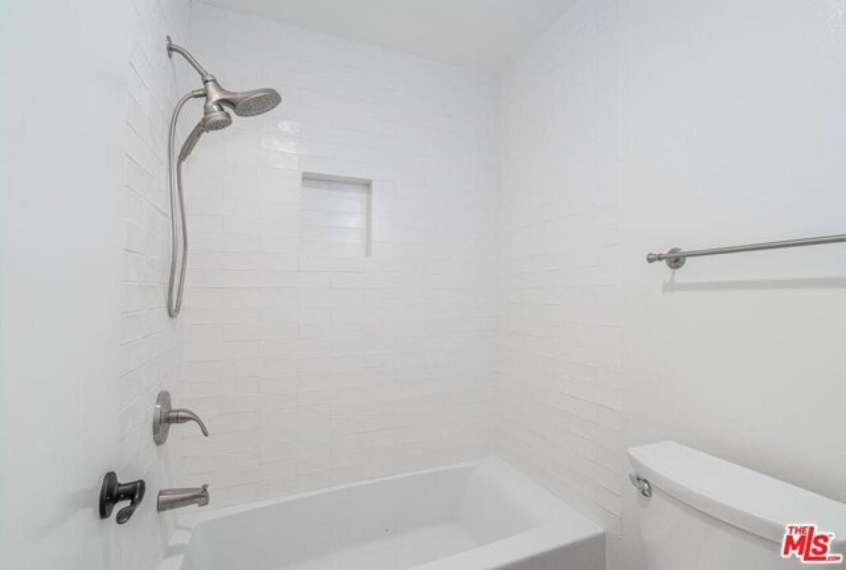 Picture of Home For Sale in Culver City, California, United States