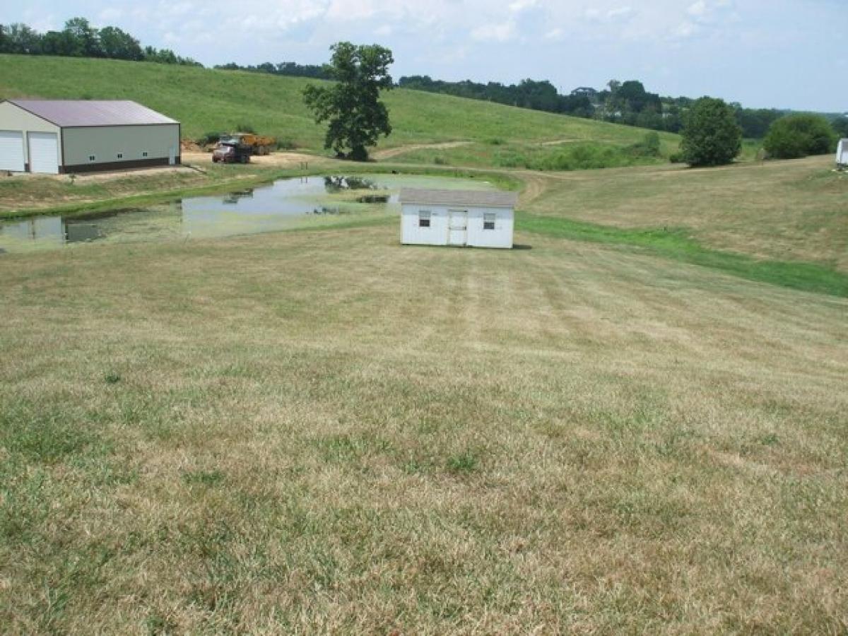 Picture of Residential Land For Sale in Lawrenceburg, Kentucky, United States
