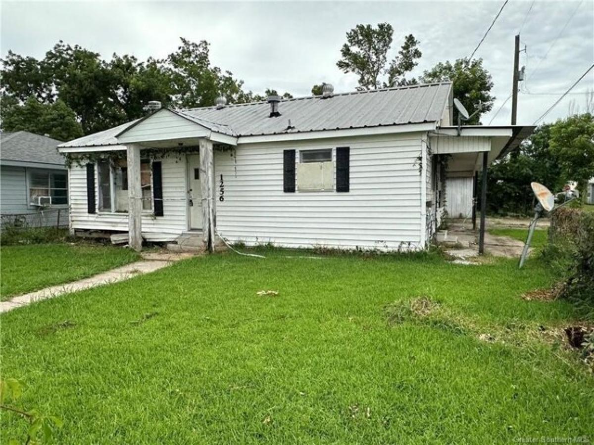 Picture of Home For Sale in Sulphur, Louisiana, United States