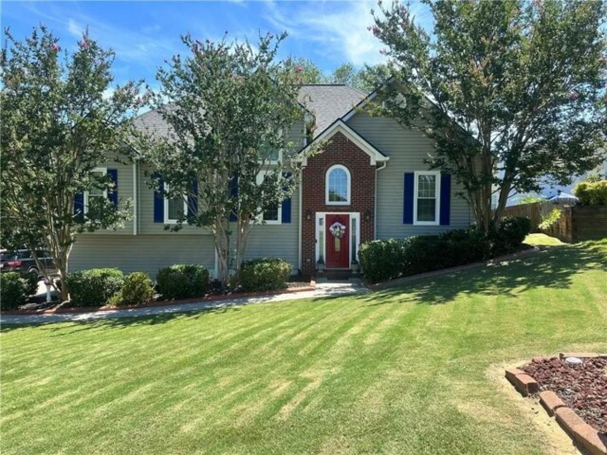 Picture of Home For Sale in Dallas, Georgia, United States