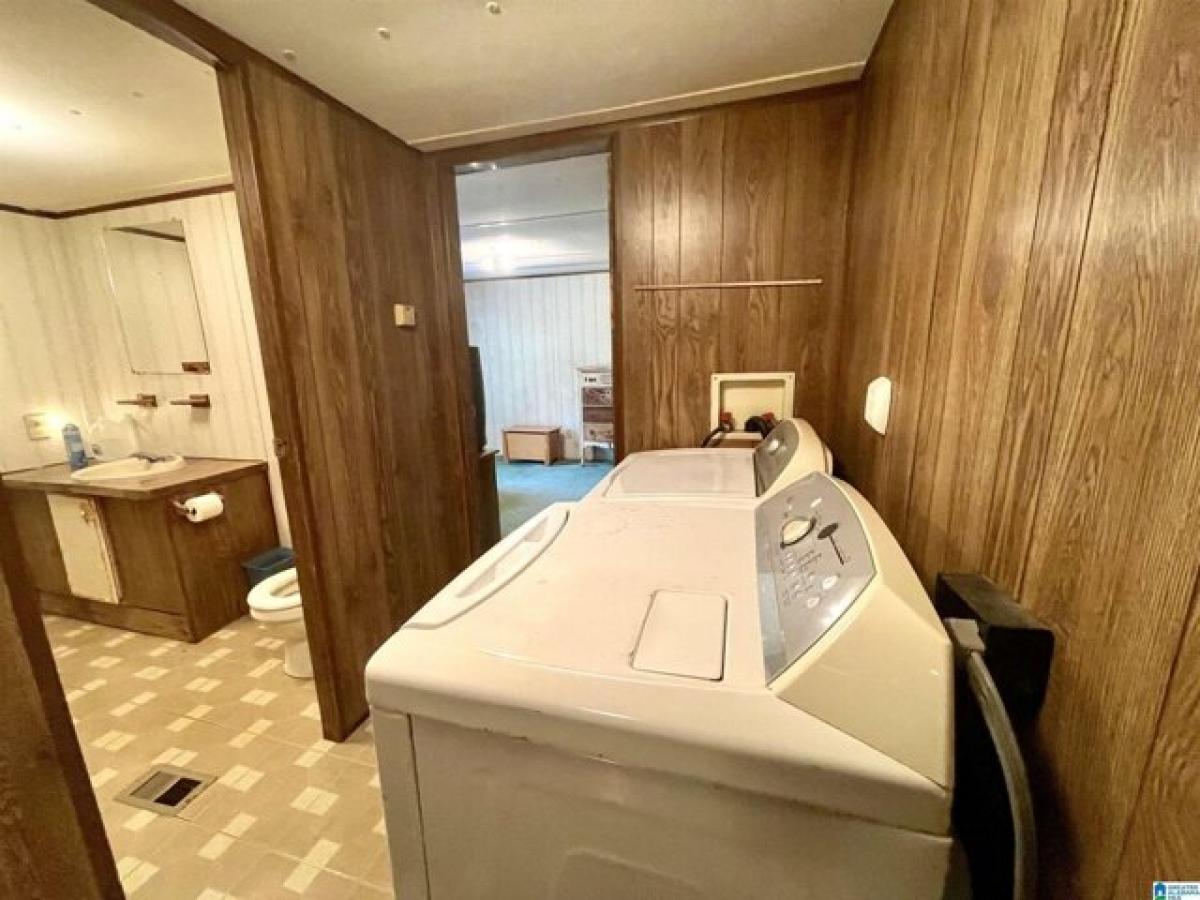 Picture of Home For Sale in Pell City, Alabama, United States