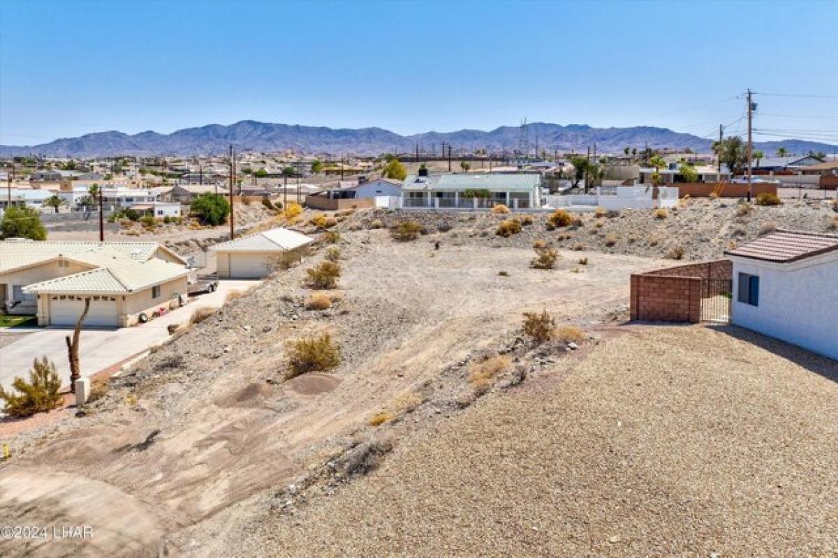 Picture of Residential Land For Sale in Lake Havasu City, Arizona, United States