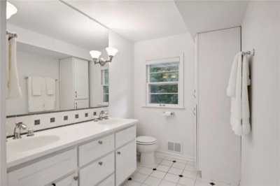 Home For Sale in Edina, Minnesota