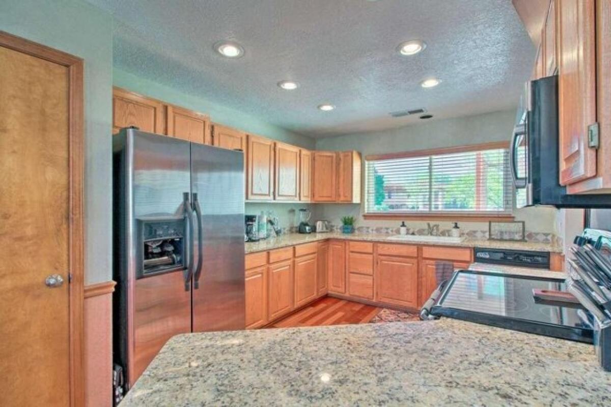 Picture of Home For Rent in Albuquerque, New Mexico, United States