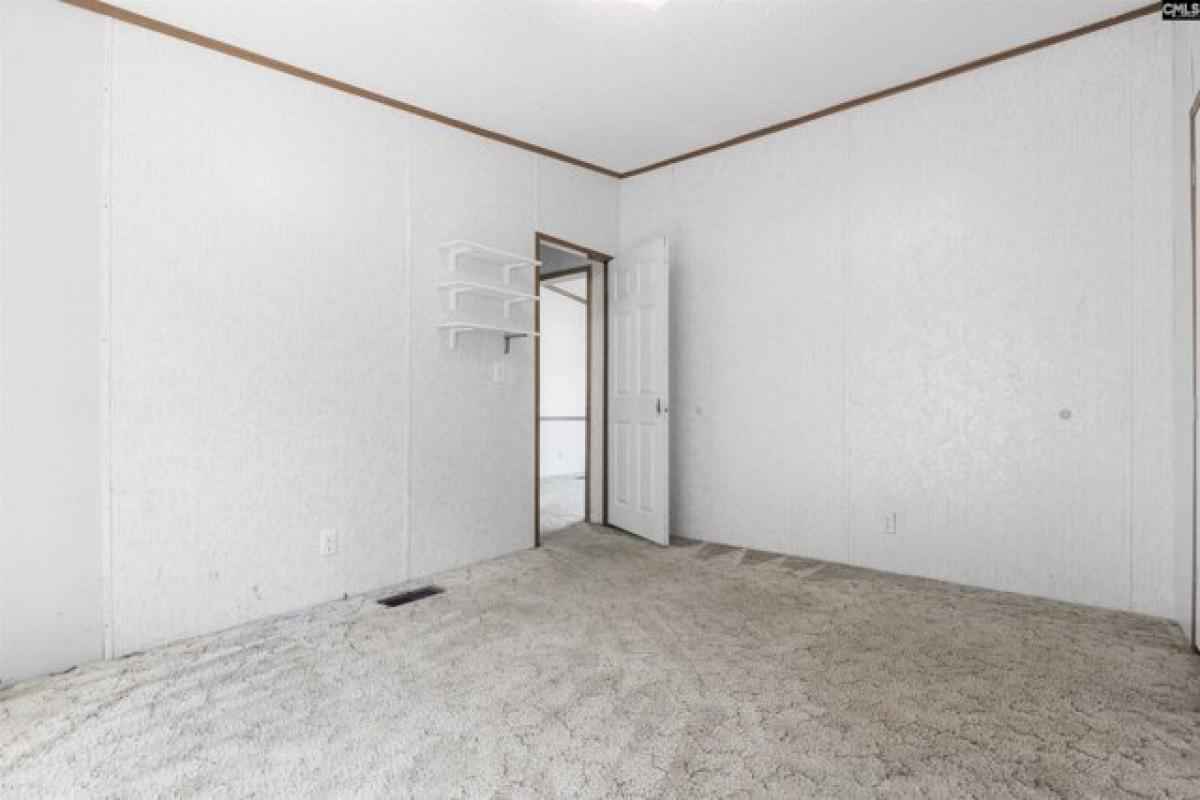 Picture of Home For Sale in Lexington, South Carolina, United States