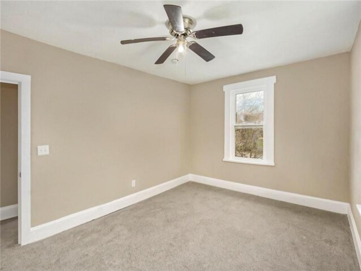 Picture of Home For Sale in Kansas City, Kansas, United States