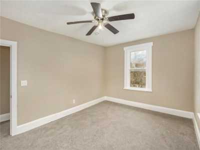 Home For Sale in Kansas City, Kansas