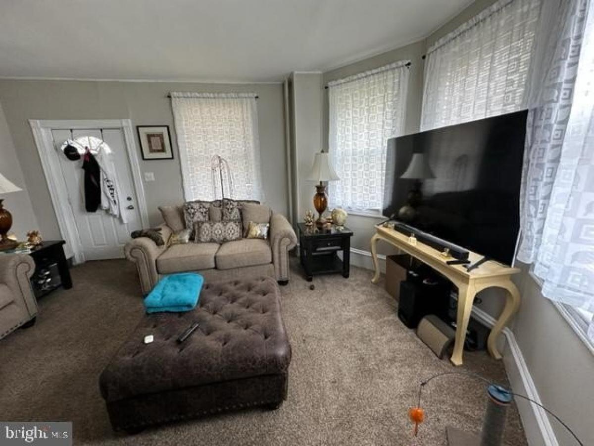 Picture of Home For Sale in Vineland, New Jersey, United States