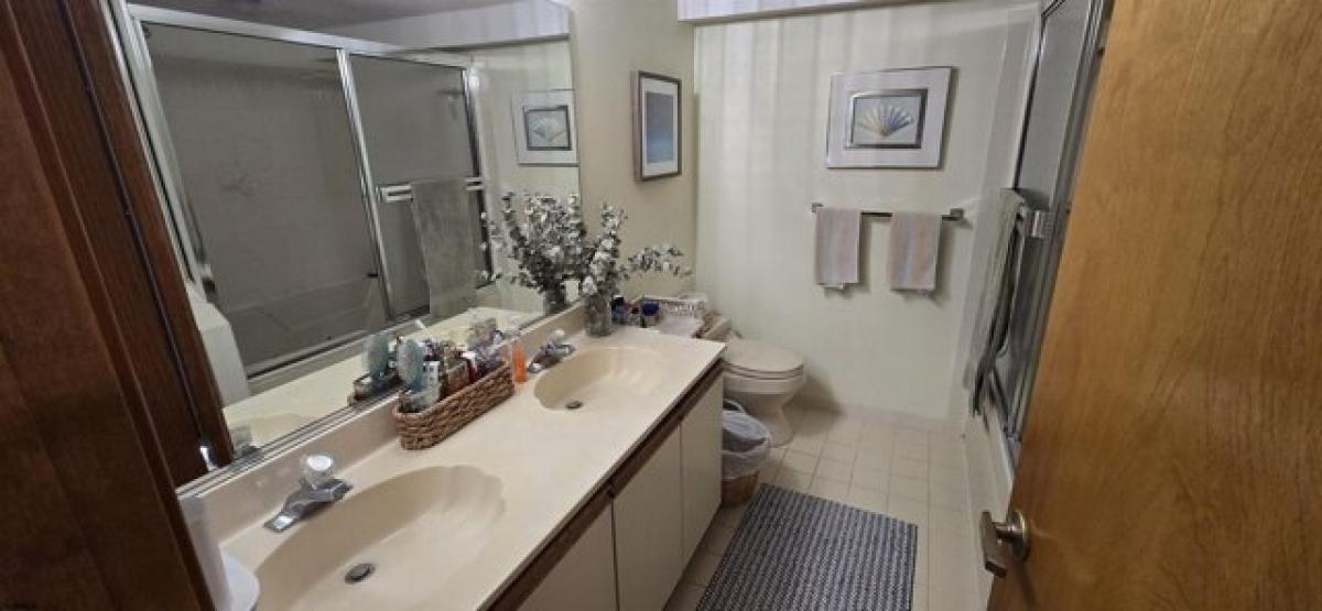 Picture of Home For Sale in Brigantine, New Jersey, United States