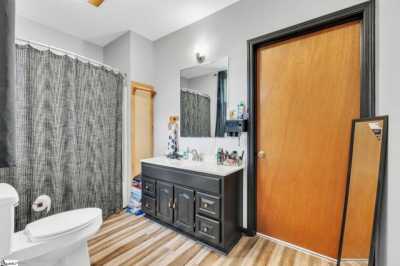 Home For Sale in Seneca, South Carolina