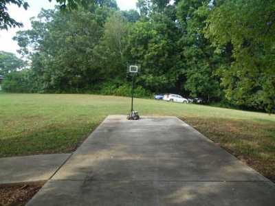 Home For Sale in Fayetteville, Tennessee