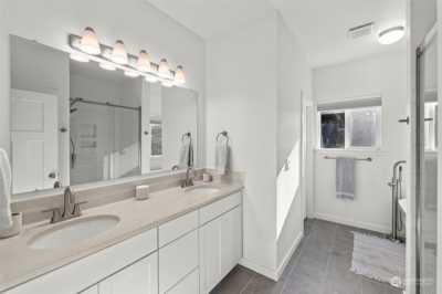 Home For Sale in Port Orchard, Washington