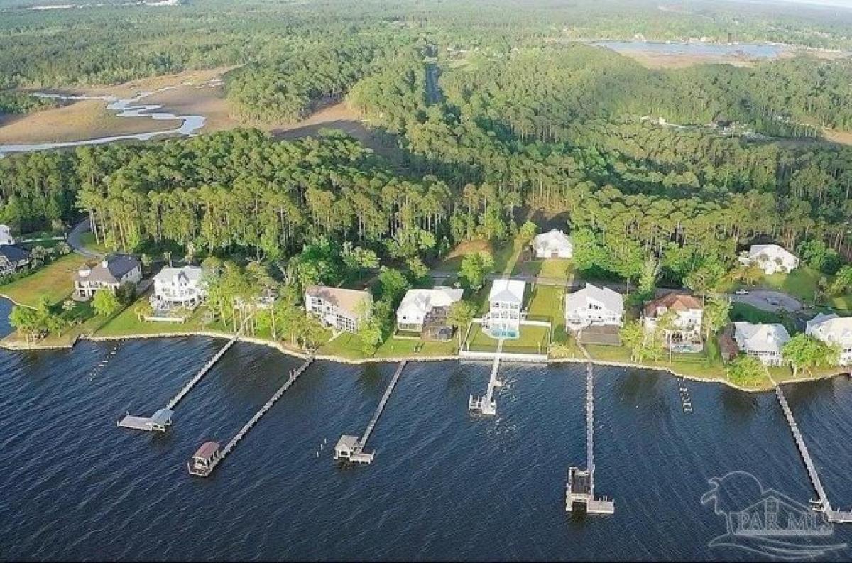 Picture of Residential Land For Sale in Milton, Florida, United States