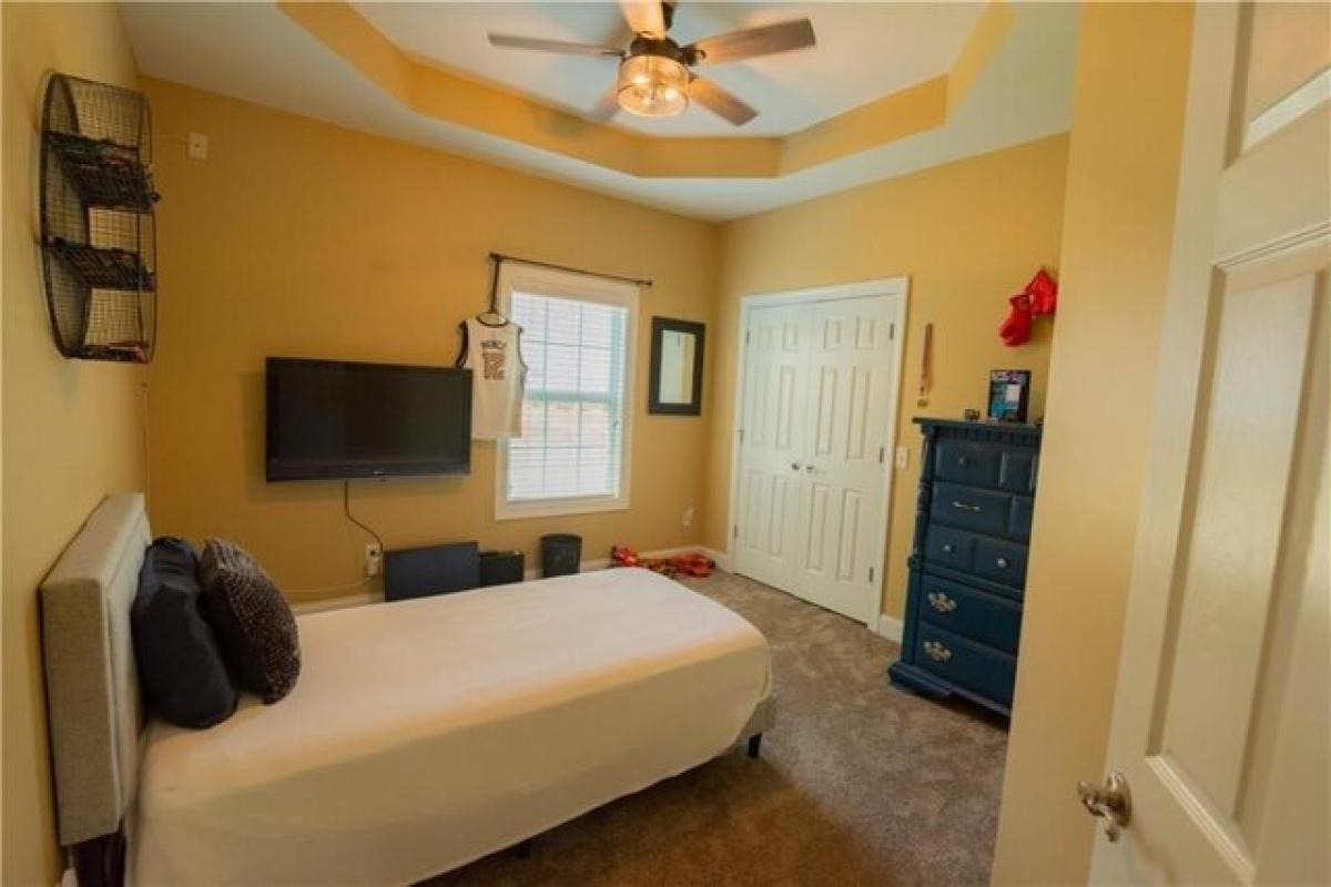 Picture of Home For Sale in Griffin, Georgia, United States