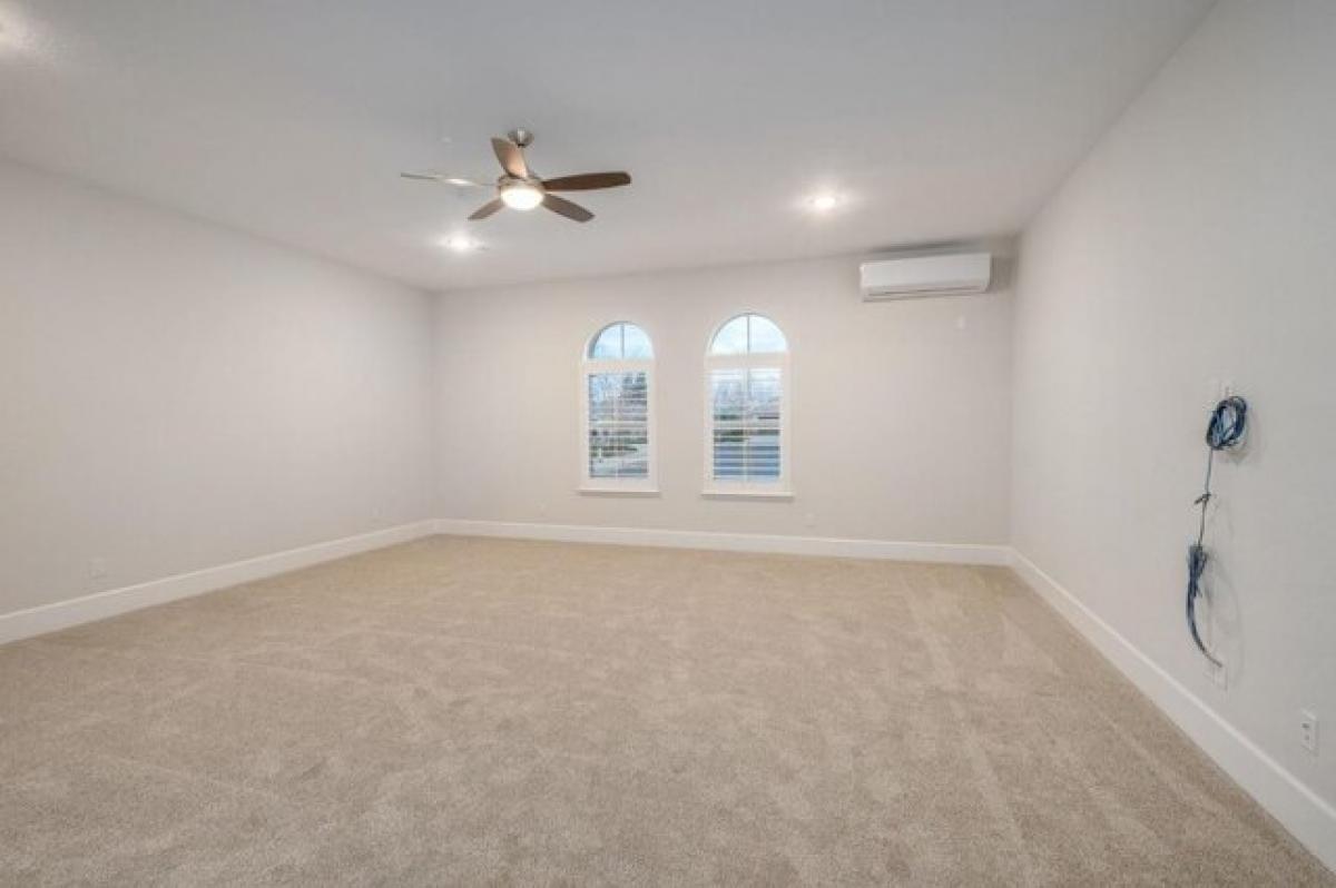 Picture of Home For Sale in Clovis, California, United States