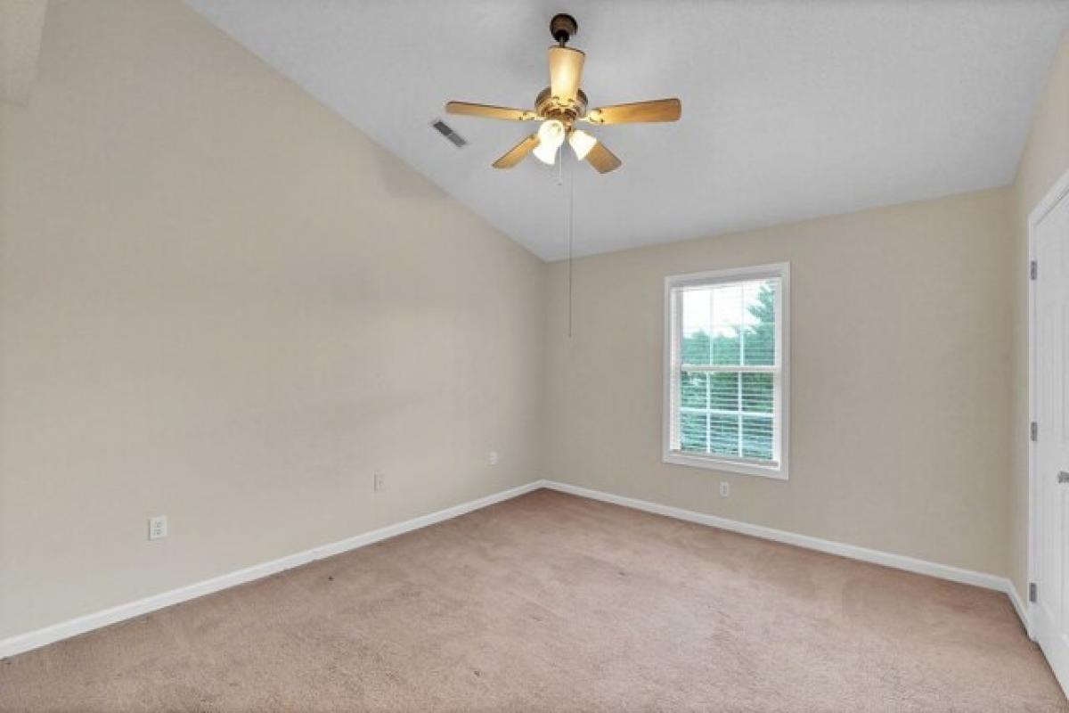 Picture of Home For Sale in Bristol, Tennessee, United States