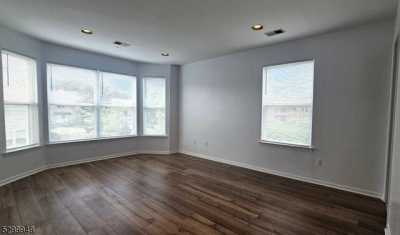 Home For Rent in East Hanover, New Jersey