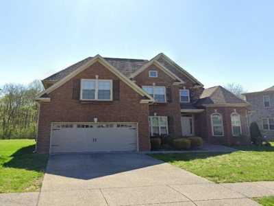 Home For Sale in Spring Hill, Tennessee