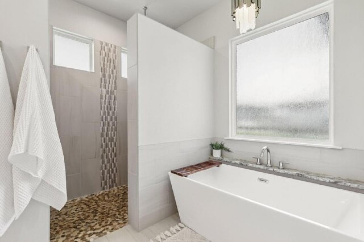 Picture of Home For Sale in Justin, Texas, United States