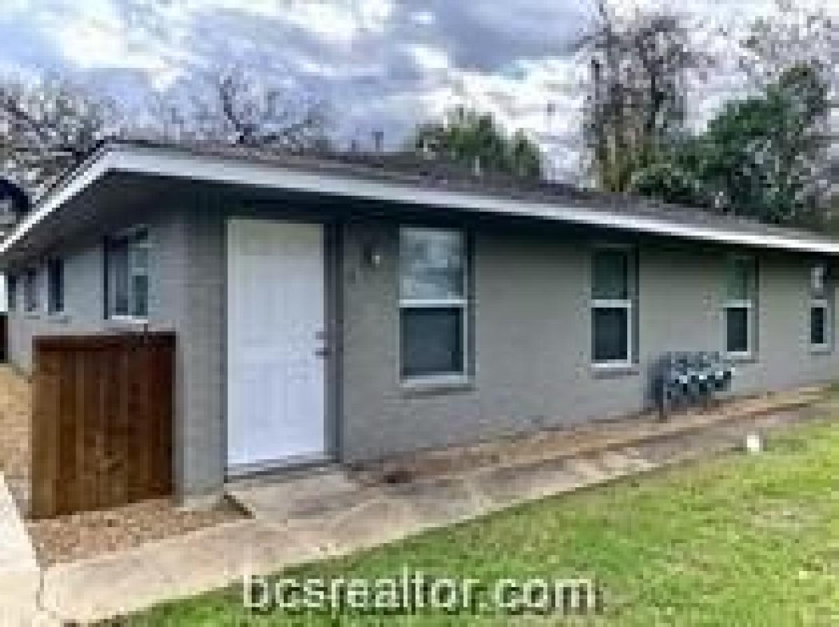 Picture of Home For Rent in Bryan, Texas, United States