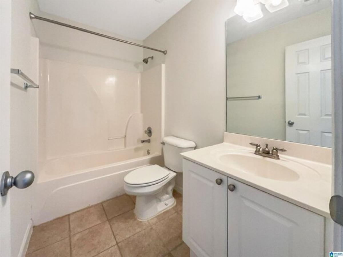 Picture of Home For Sale in Pinson, Alabama, United States