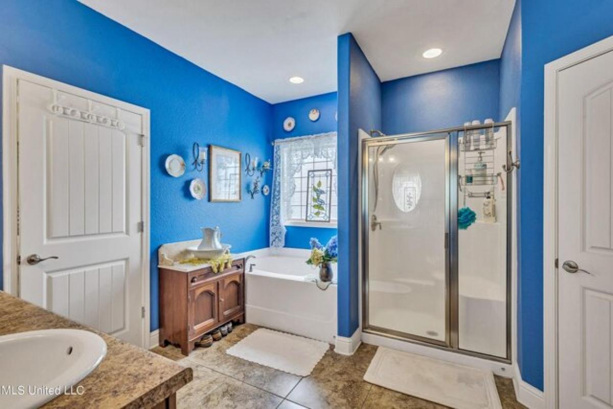 Picture of Home For Sale in Gulfport, Mississippi, United States