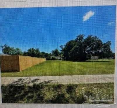 Residential Land For Sale in Pensacola, Florida