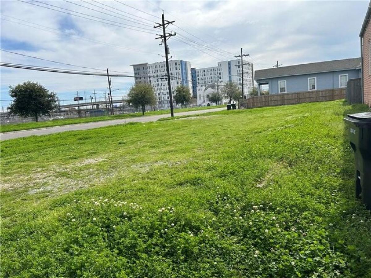 Picture of Residential Land For Sale in New Orleans, Louisiana, United States
