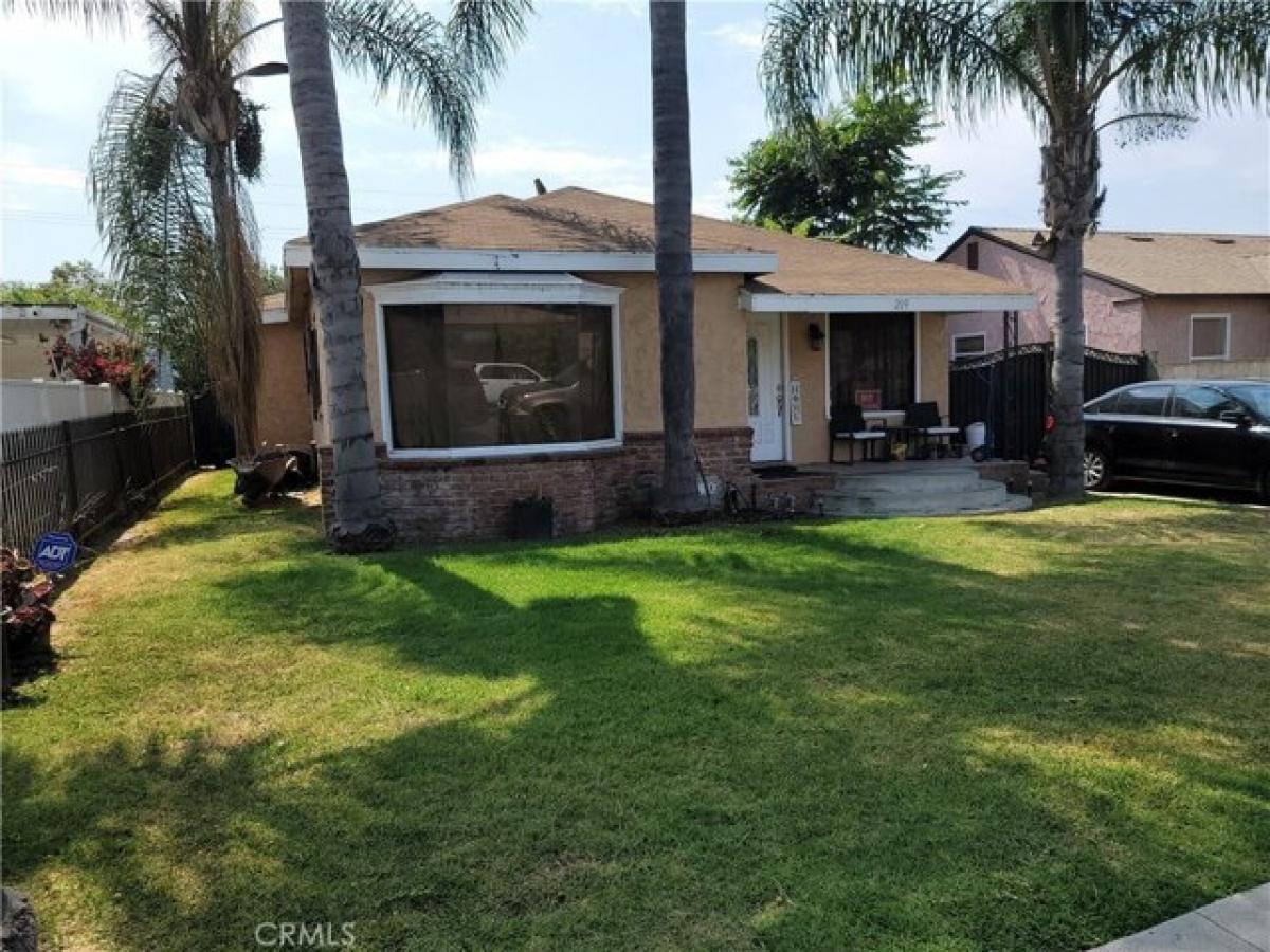 Picture of Home For Sale in Compton, California, United States