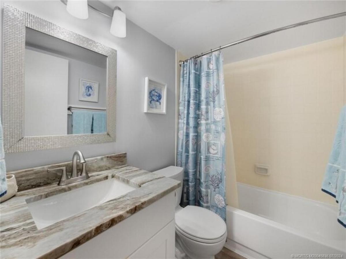 Picture of Home For Sale in Jensen Beach, Florida, United States