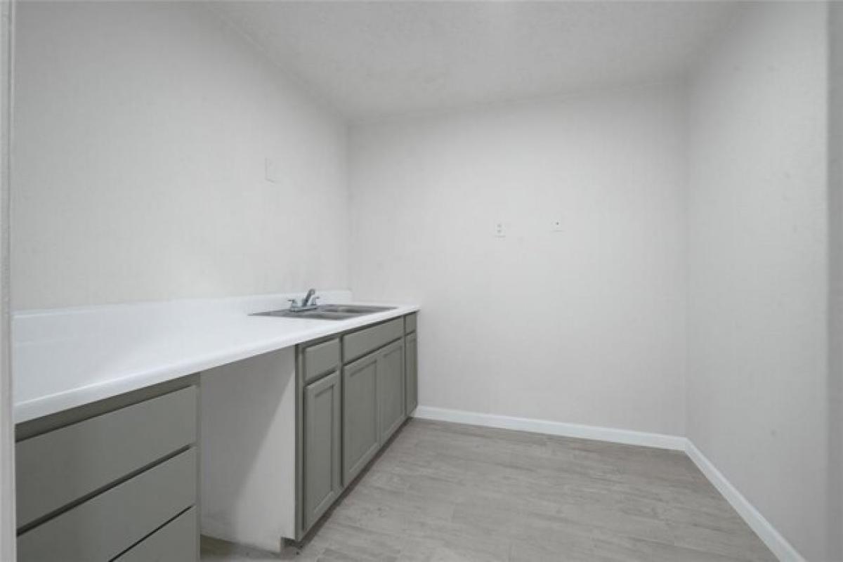 Picture of Home For Sale in La Marque, Texas, United States