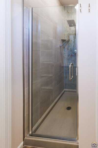 Home For Sale in Topeka, Kansas