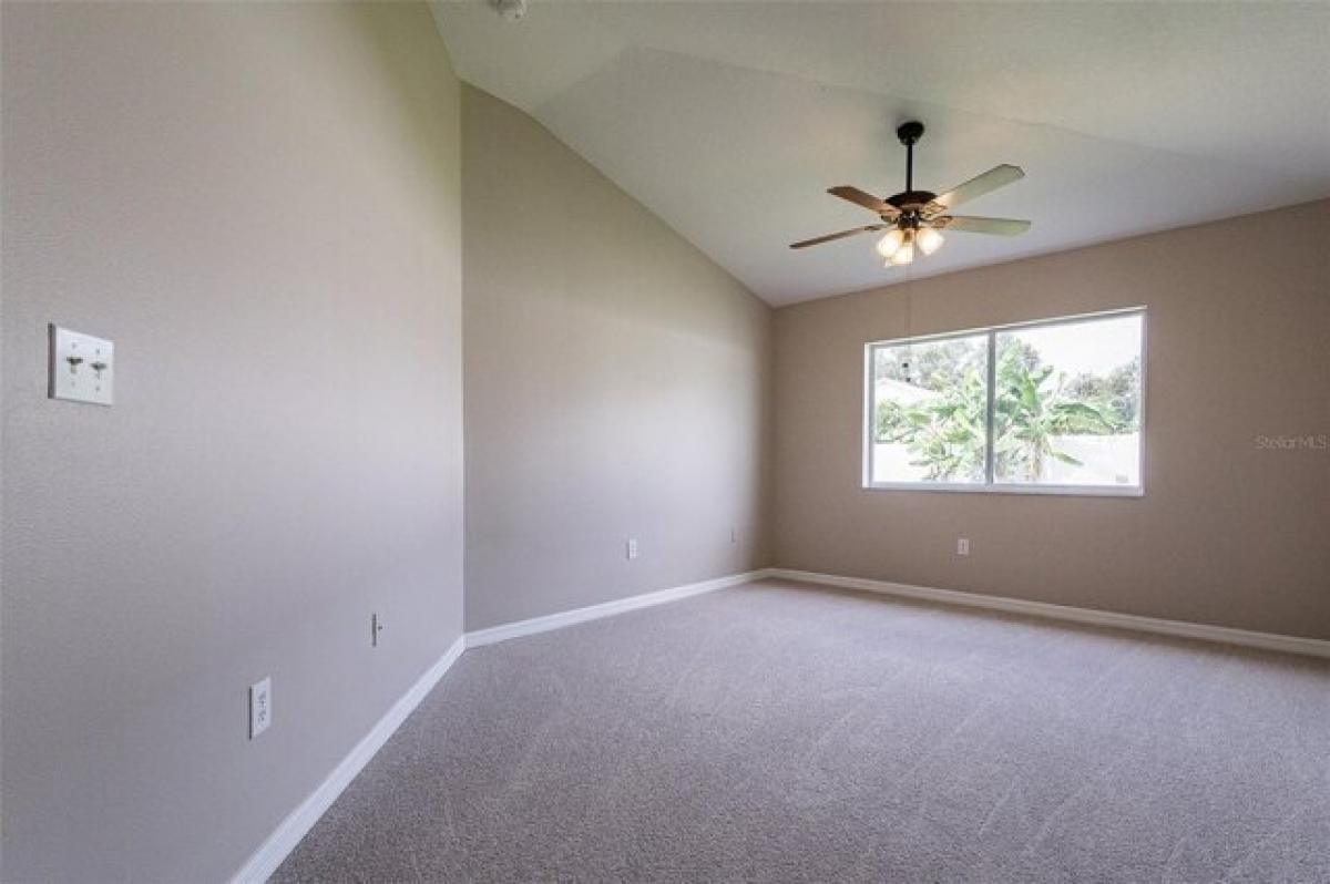 Picture of Home For Sale in Valrico, Florida, United States