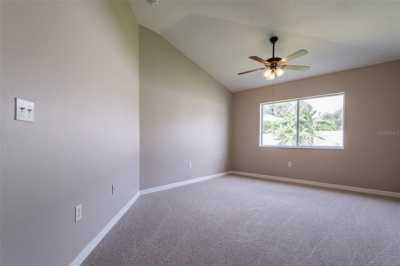 Home For Sale in Valrico, Florida