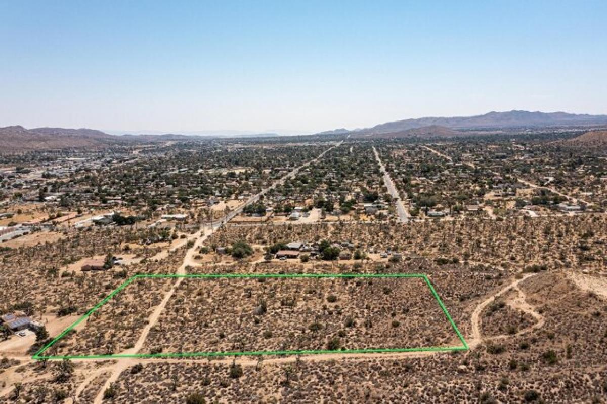 Picture of Residential Land For Sale in Yucca Valley, California, United States