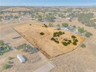 Residential Land For Sale in Bradley, California