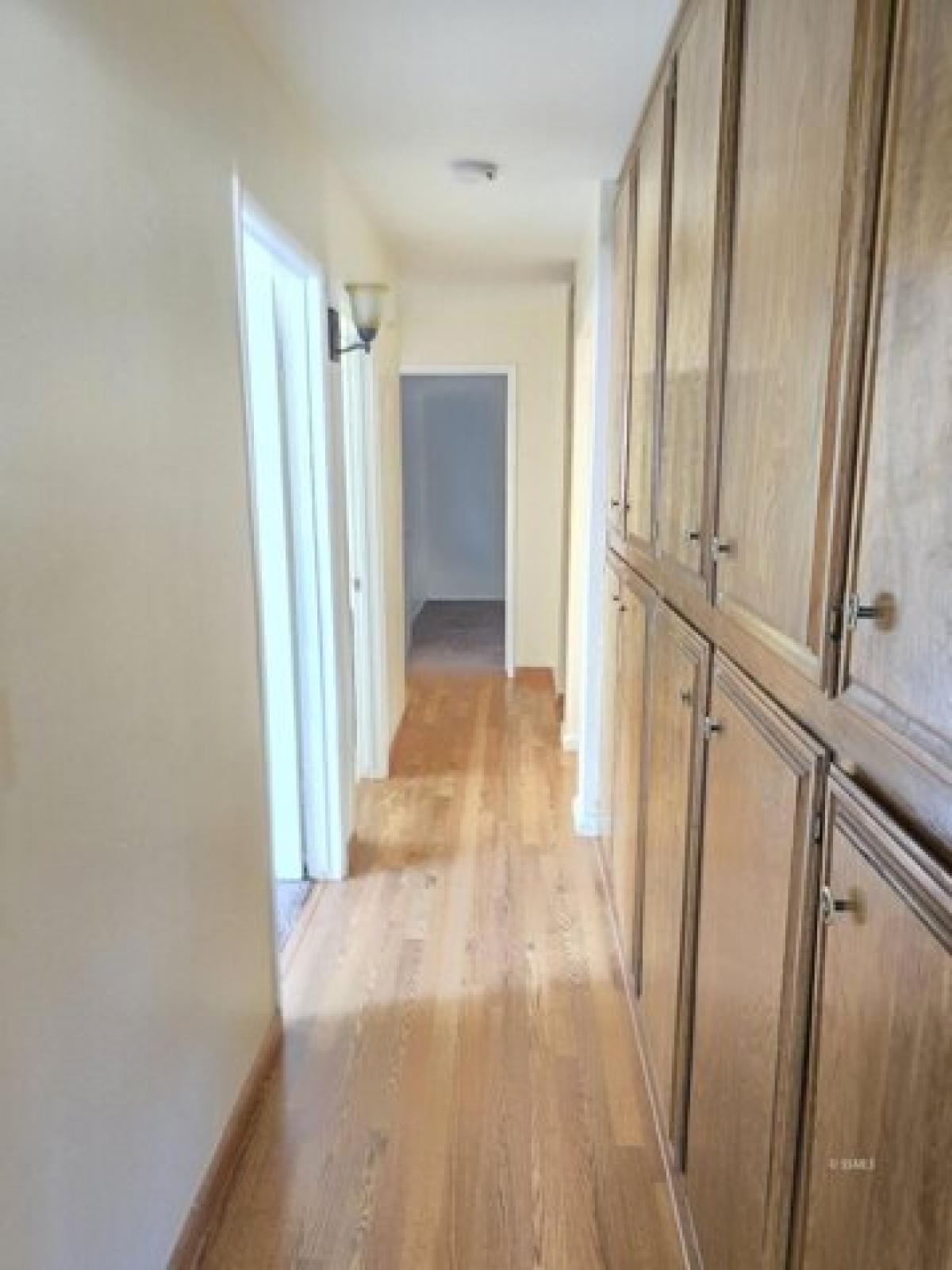 Picture of Home For Sale in Ridgecrest, California, United States