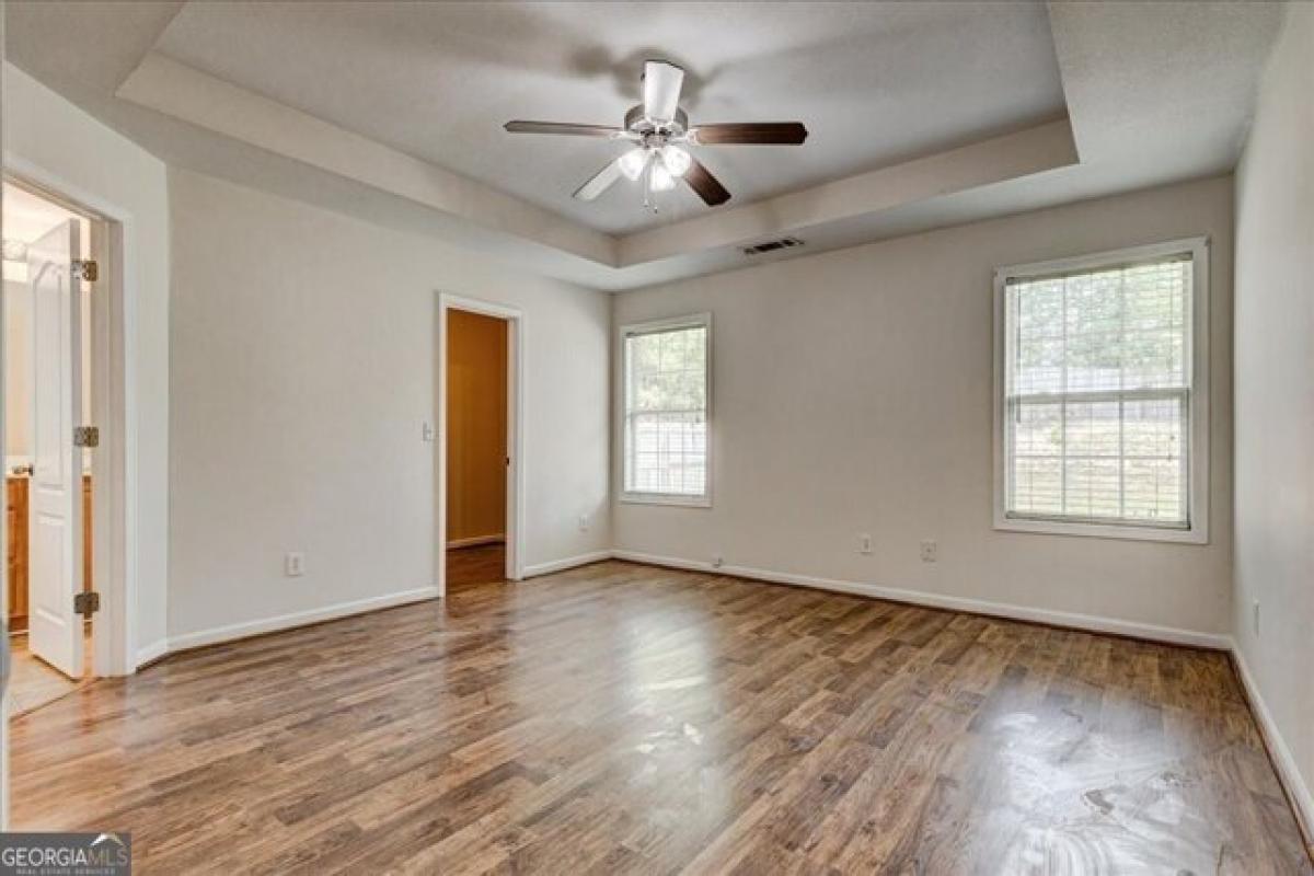 Picture of Home For Sale in Hampton, Georgia, United States