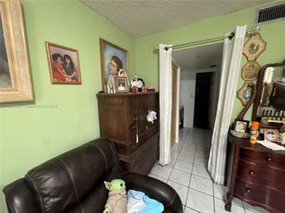 Home For Sale in Hialeah, Florida