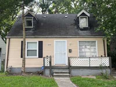 Home For Rent in Detroit, Michigan