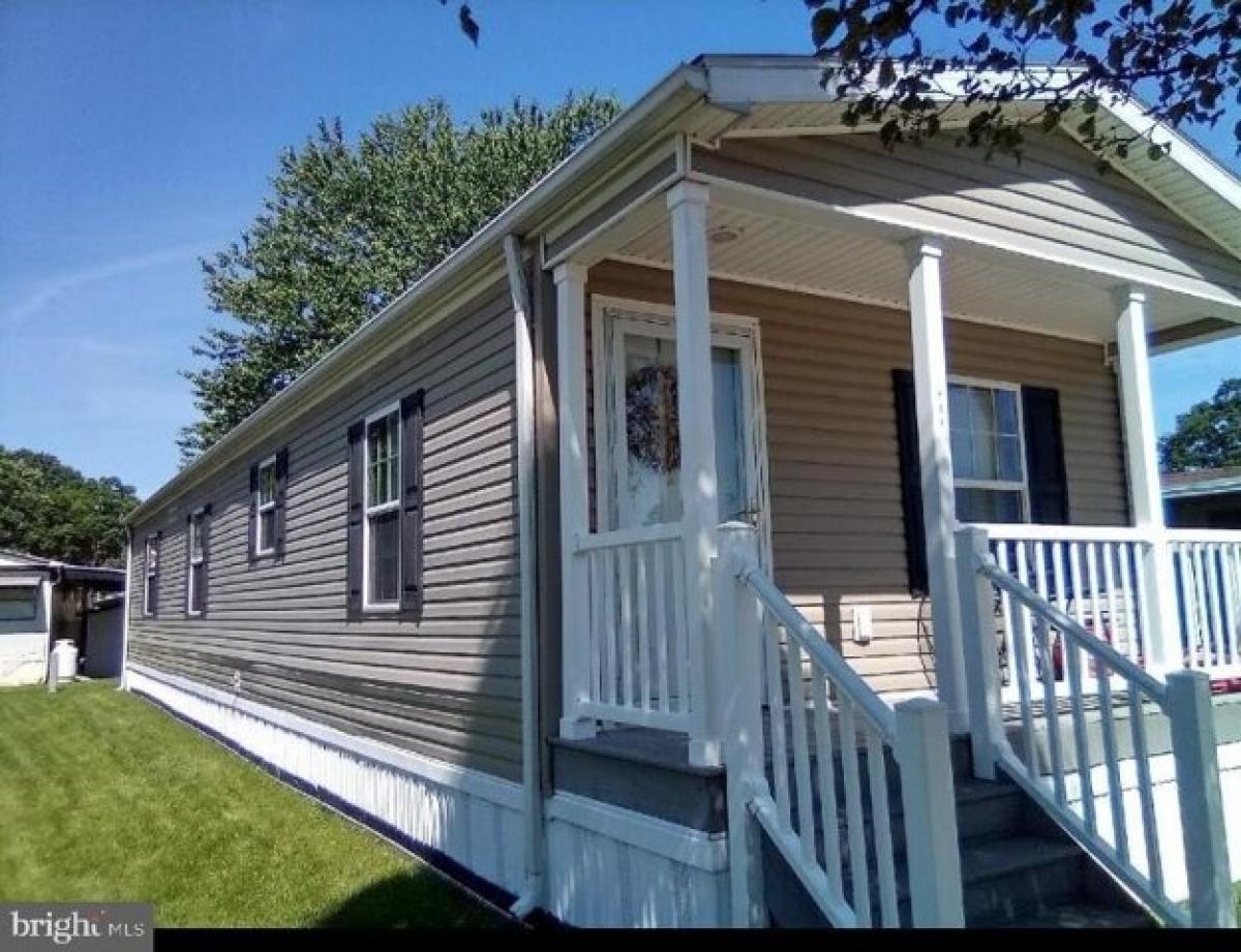 Picture of Home For Sale in Middle River, Maryland, United States