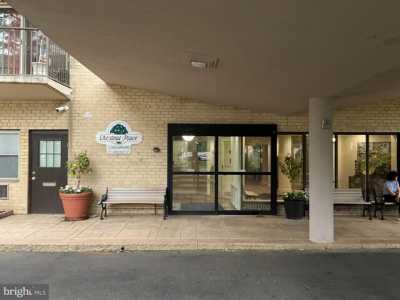 Home For Sale in Cherry Hill, New Jersey