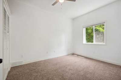 Home For Sale in Waterloo, Iowa