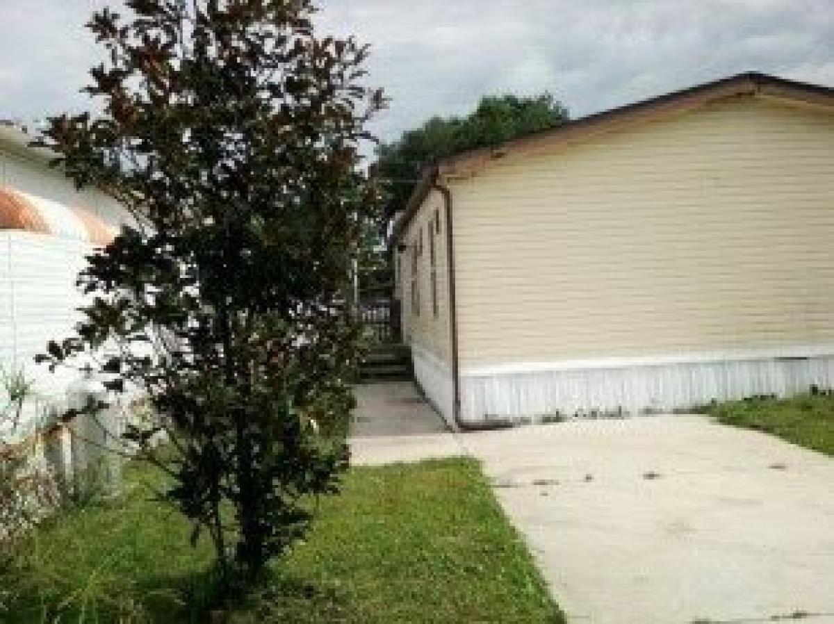 Picture of Home For Sale in Deland, Florida, United States