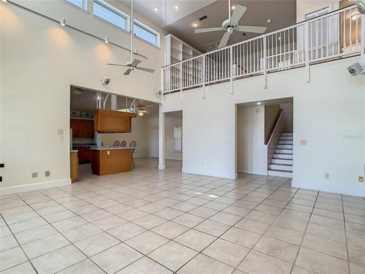 Picture of Home For Sale in Deland, Florida, United States