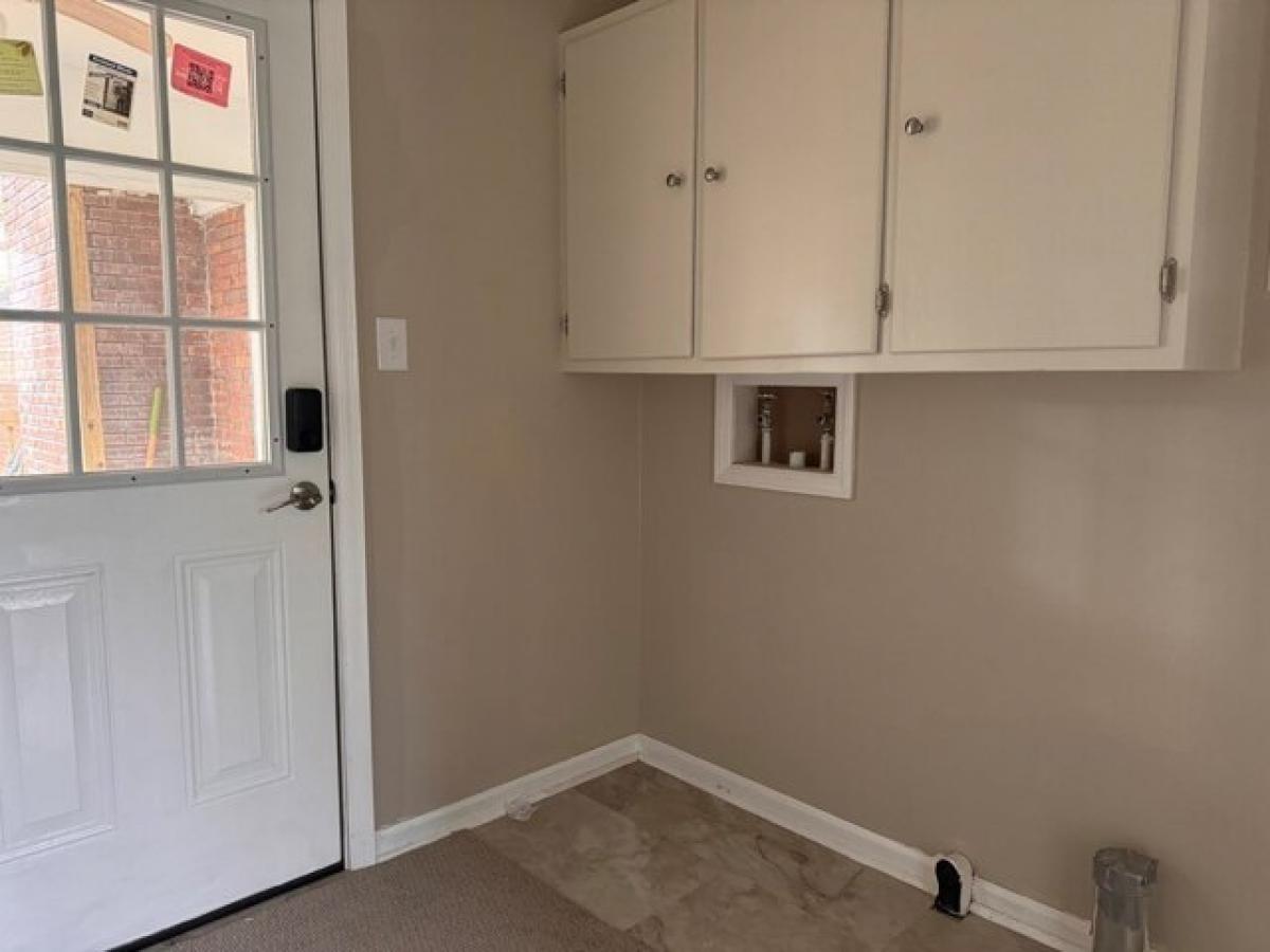 Picture of Home For Sale in Albany, Georgia, United States