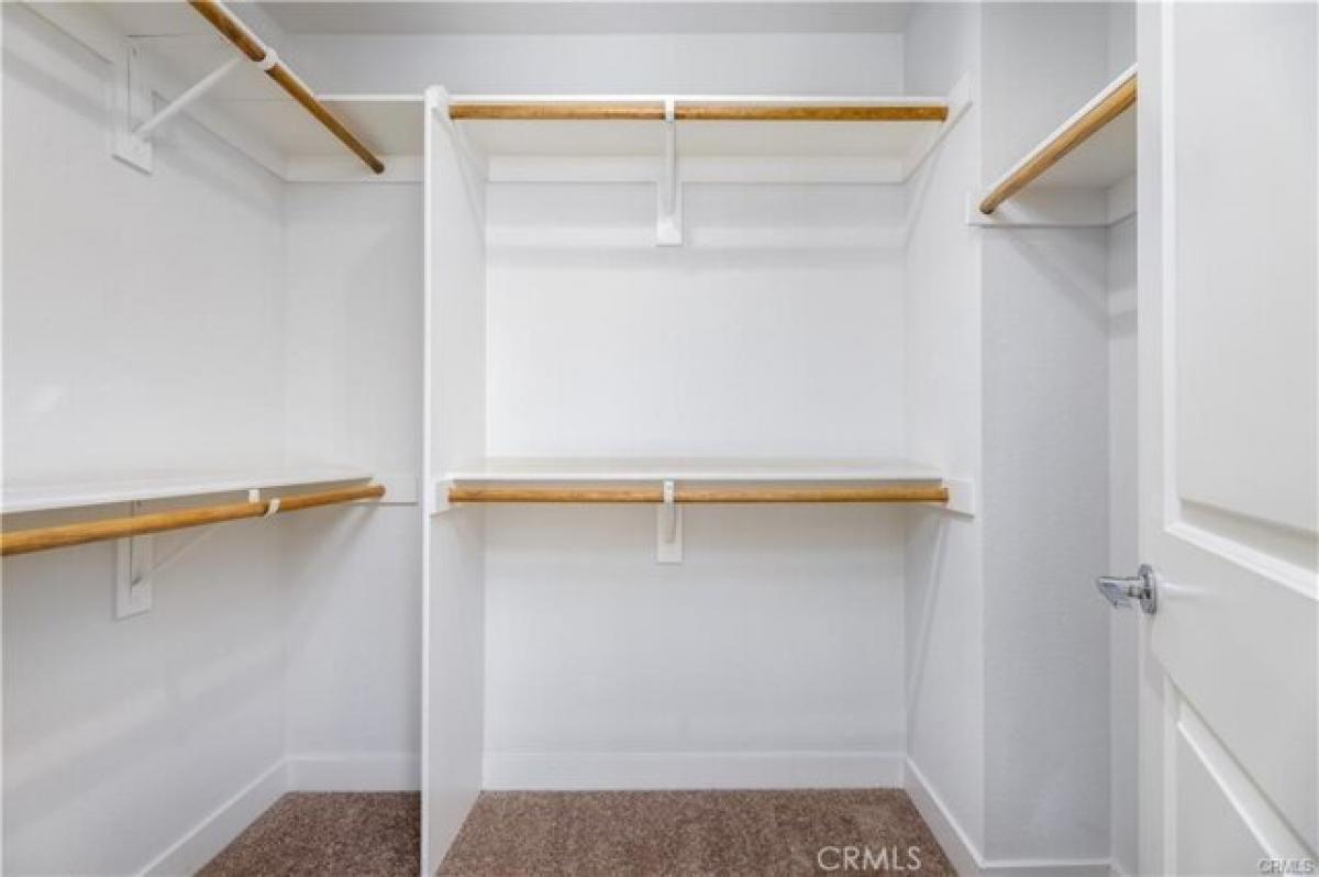 Picture of Home For Sale in Irvine, California, United States