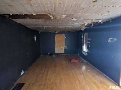 Home For Sale in Carbondale, Illinois