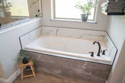 Home For Sale in Decatur, Texas