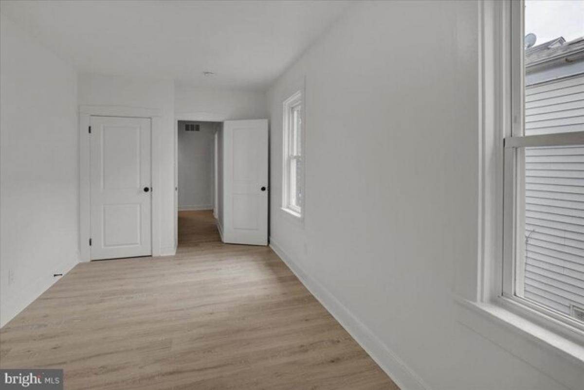 Picture of Home For Sale in Lancaster, Pennsylvania, United States